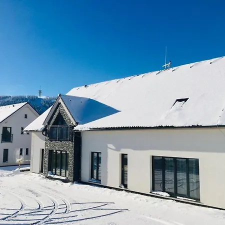 Berg Klinovec Loučná pod Klínovcem